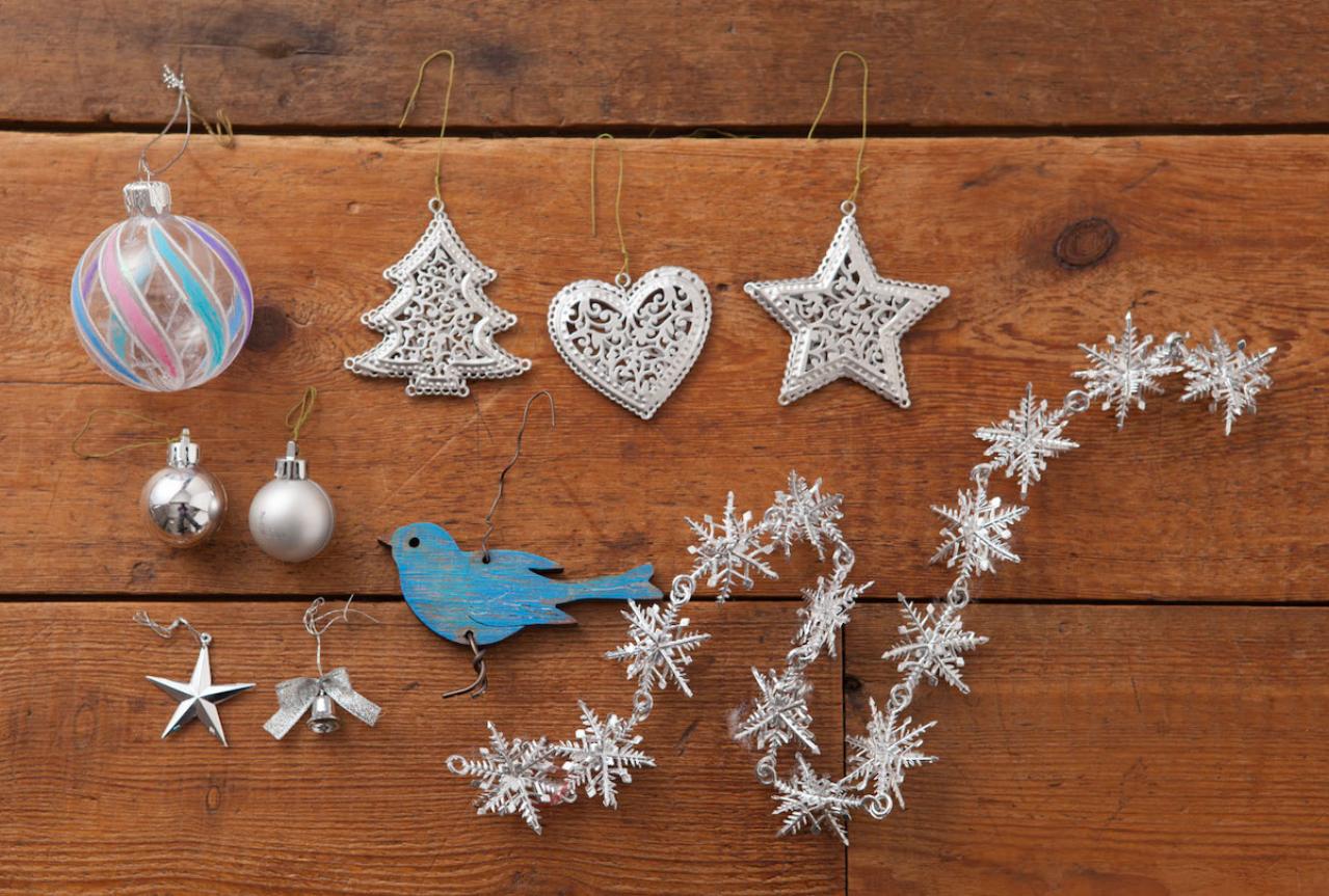 平和の象徴のハーブ【オリーブのクリスマスツリー】キラキラと輝くオーナメントで明るい気持ちに！（画像6）