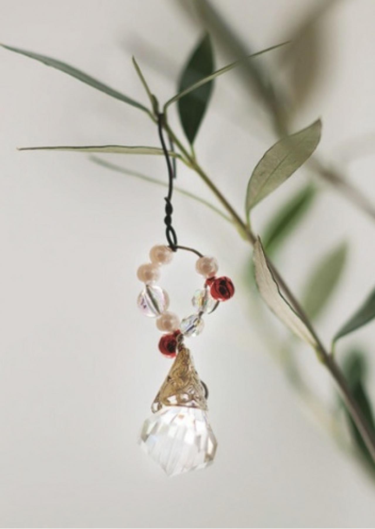 平和の象徴のハーブ【オリーブのクリスマスツリー】キラキラと輝くオーナメントで明るい気持ちに！（画像3）