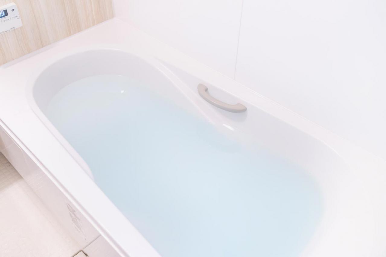 「実は交通事故より多いお風呂場の事故」を防ぐ方法【6選】浴室の「寒い！」に対する専門家のアドバイスとは？