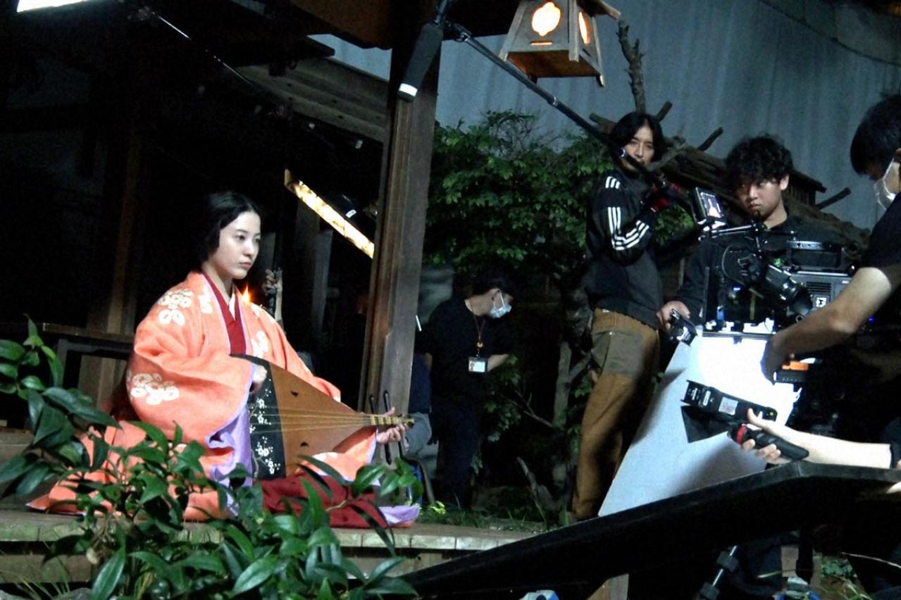 大河ドラマ「光る君へ」紫式部（吉高由里子）はどのように藤原道長（柄本佑）と出会い、『源氏物語』を綴っていくのか