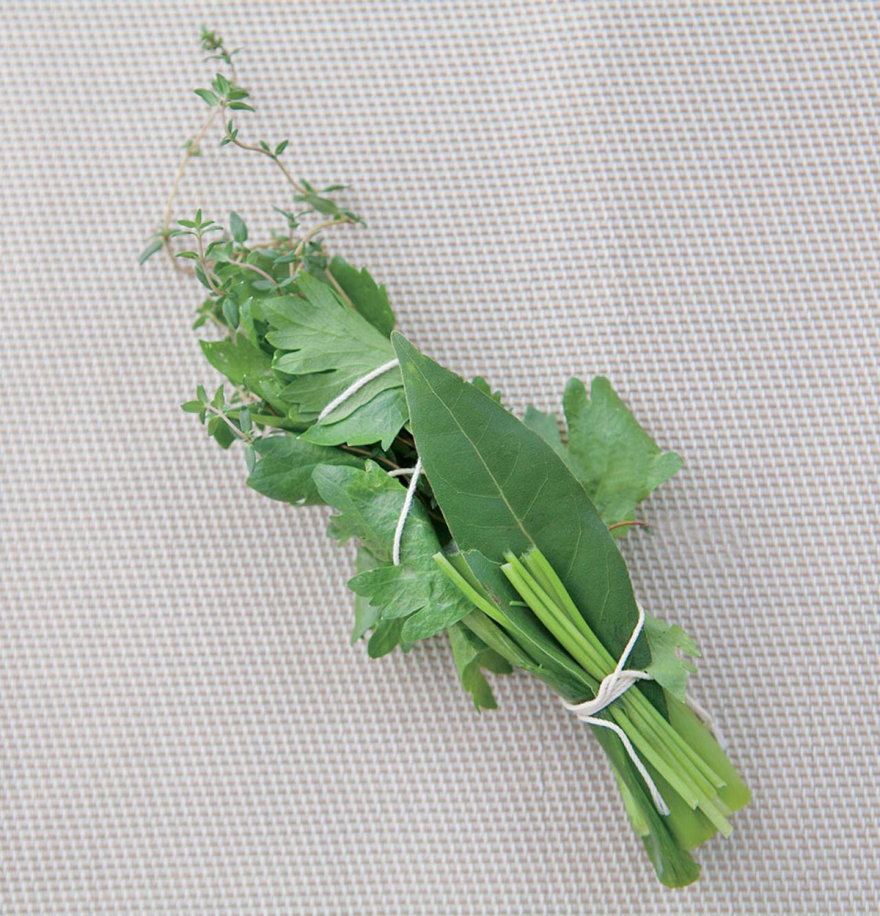 【ハーブガーデニング】料理にもクラフトにも使えて楽しい【ベイ】の栽培方法と活用アイデア3選（画像7）