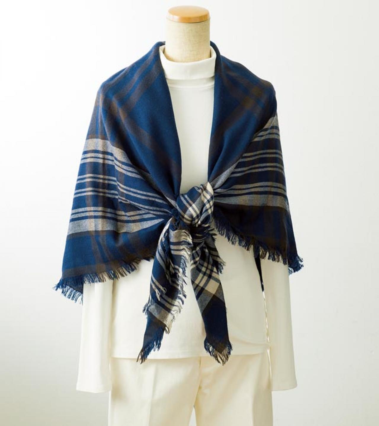 【ストールの巻き方2選】暖かさ抜群！の「シンプルドレープ」と「セーラー結び」（画像6）