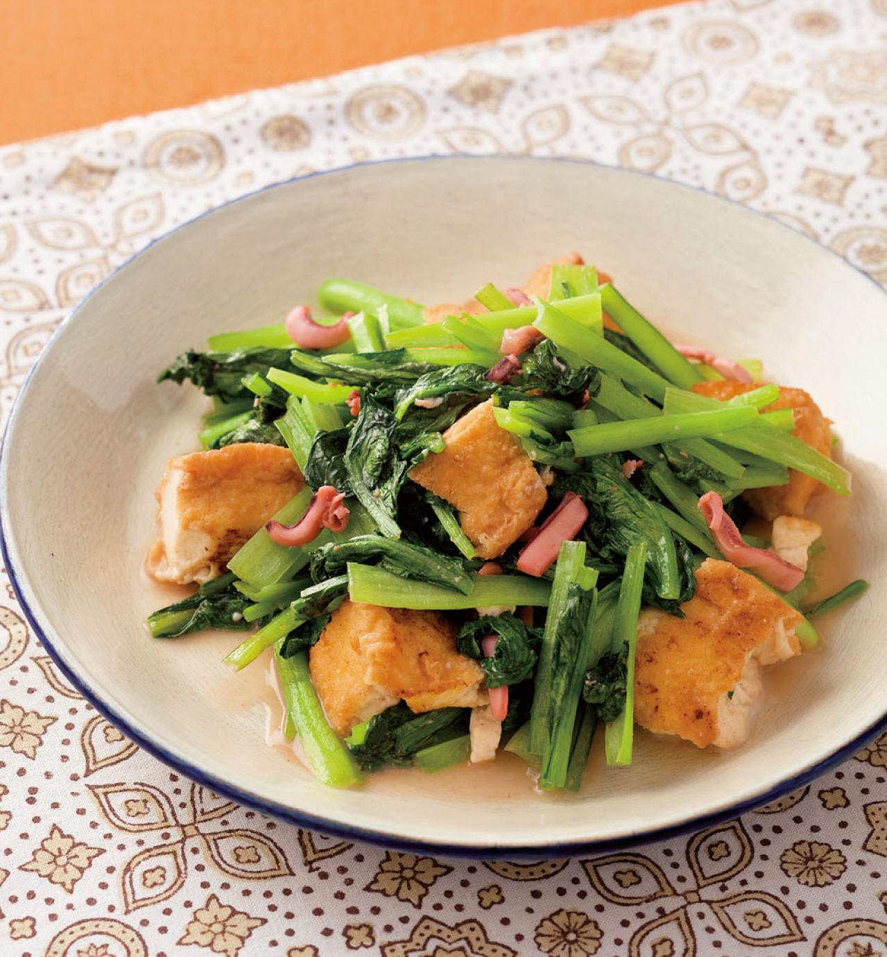 【栄養たっぷり青菜レシピ】小松菜の簡単、おいしい主菜2選「スパニッシュオムレツ」「小松菜と厚揚げの塩辛炒め」（画像4）