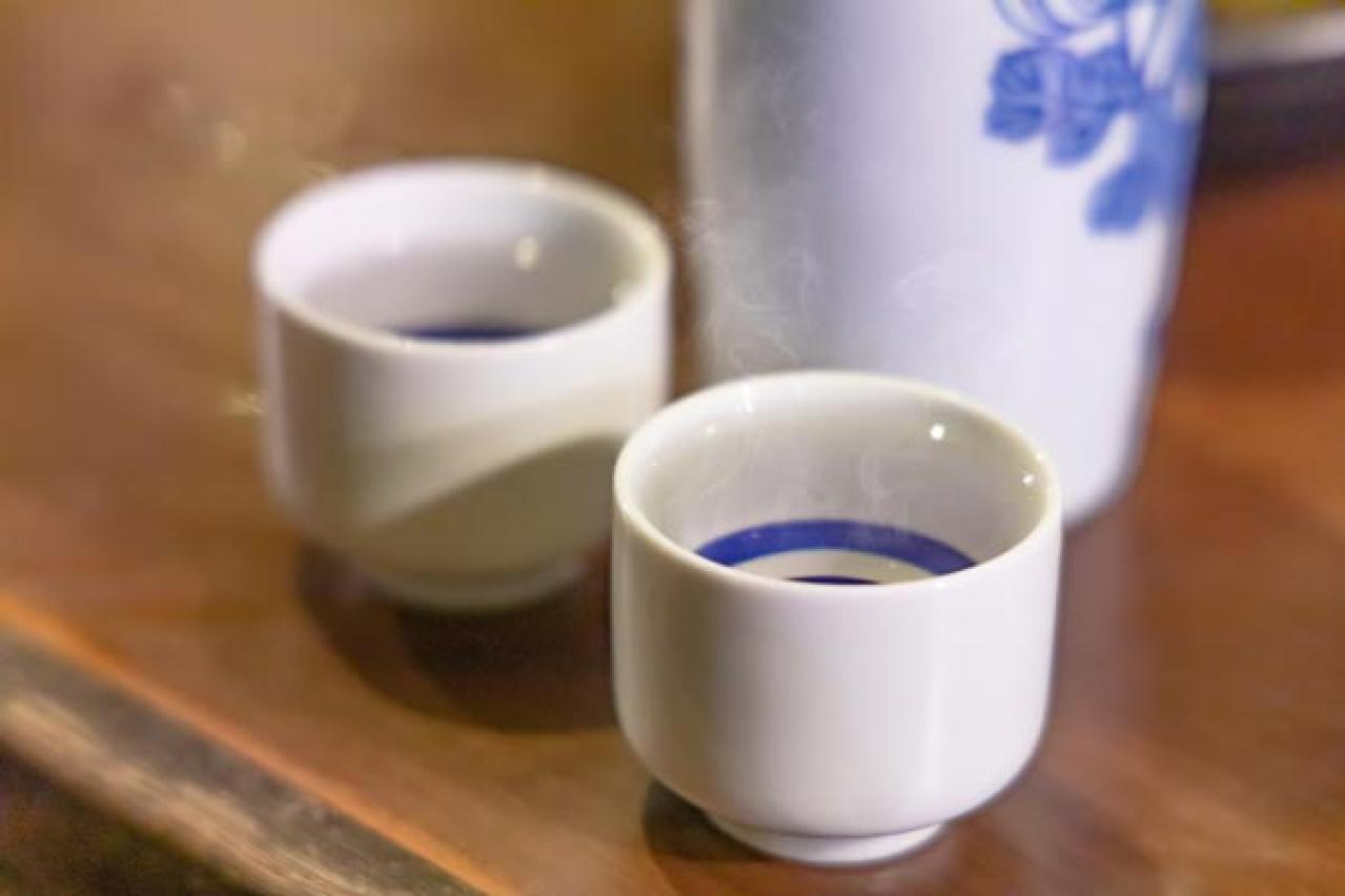 色鮮やかな青菜炒め。炒める前に加えるといいものは？【昔ながらの家事コツ〜調味料】（画像3）