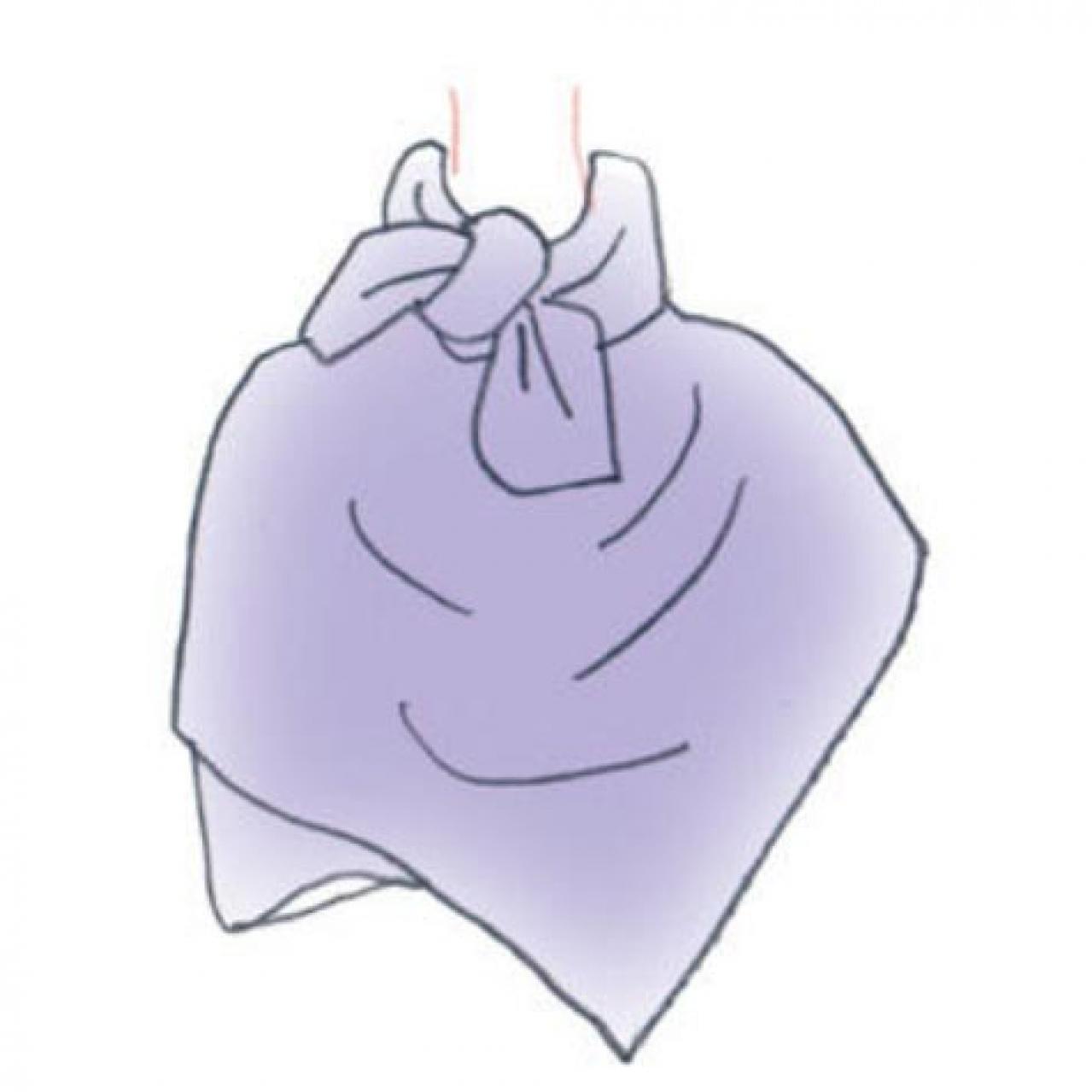 マフラー&ストールの巻き方２選　ボリュームを魅せる「アフガン巻き」と「ダブルドレープ」（画像5）