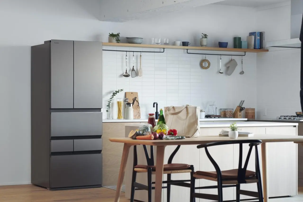 東芝が 冷凍食品のおいしさを保つ「おいしさ持続 上質冷凍」を 下段