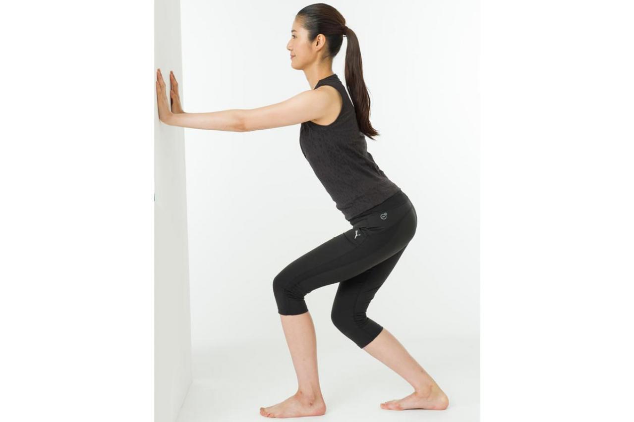 足から健康になるストレッチ【アキレス腱のばし】で、やわらかいふくらはぎに！