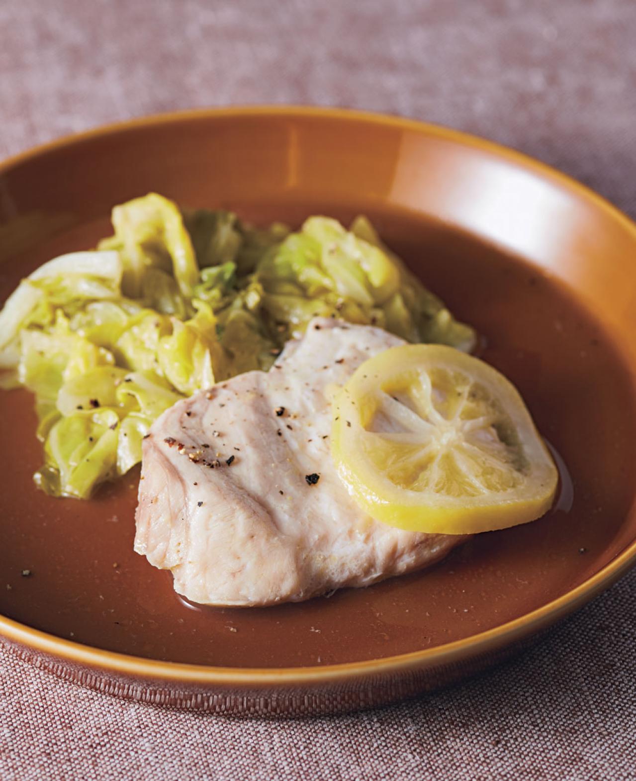 【魚介の冷凍ミールパック】食べたいときにすぐ、ほかほかのおかずができる！「めかじきとキャベツのレモンマリネ」「えびチリ」（画像3）