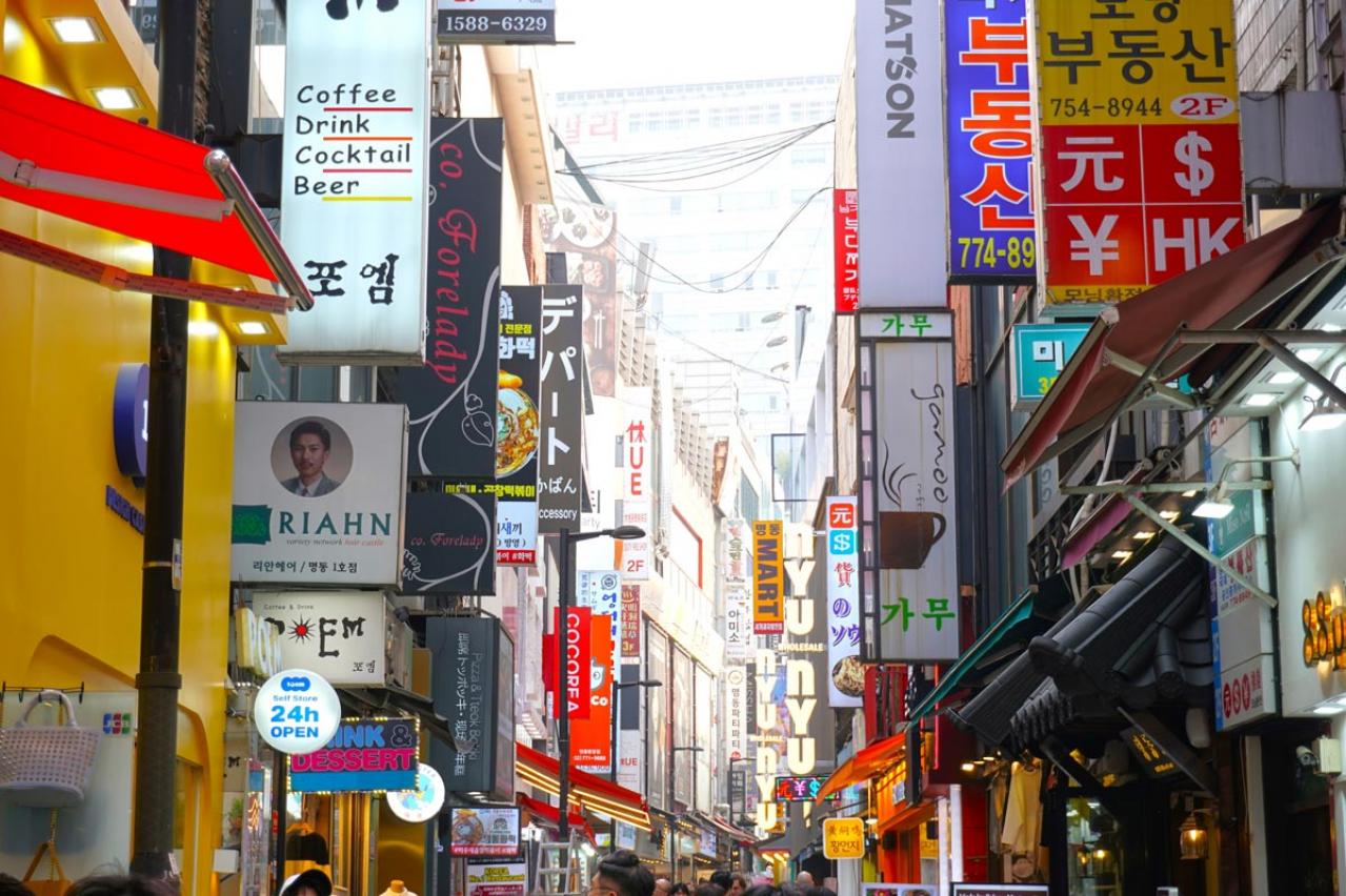 ソウルで観光といったら明洞！ オープンラッシュで勢いアップ！いま一番ホットな路地裏とは？【韓国旅行】