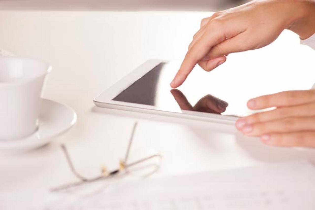 美容医療の【目まわりの手術】とは？　眼瞼下垂症手術・まぶたのたるみ取り（画像2）