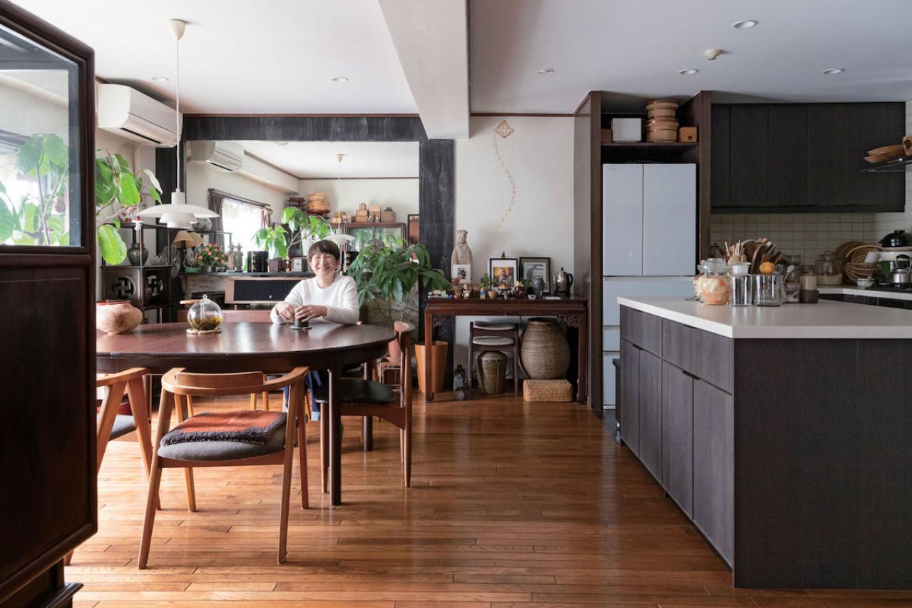 【モノがあっても心地いい家】フードコーディネーター・こてらみやさんの実例「思い出のアンティークと小物をバランスよく配置」【前編】（画像3）