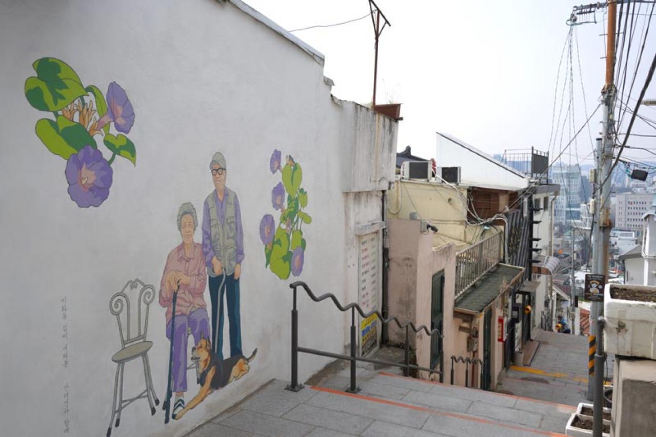 チャウヌの新境地が見られる！ ドラマ「ワンダフルワールド」のロケ地・梨花洞壁画村で韓国ののどかな風景に出合う（画像9）