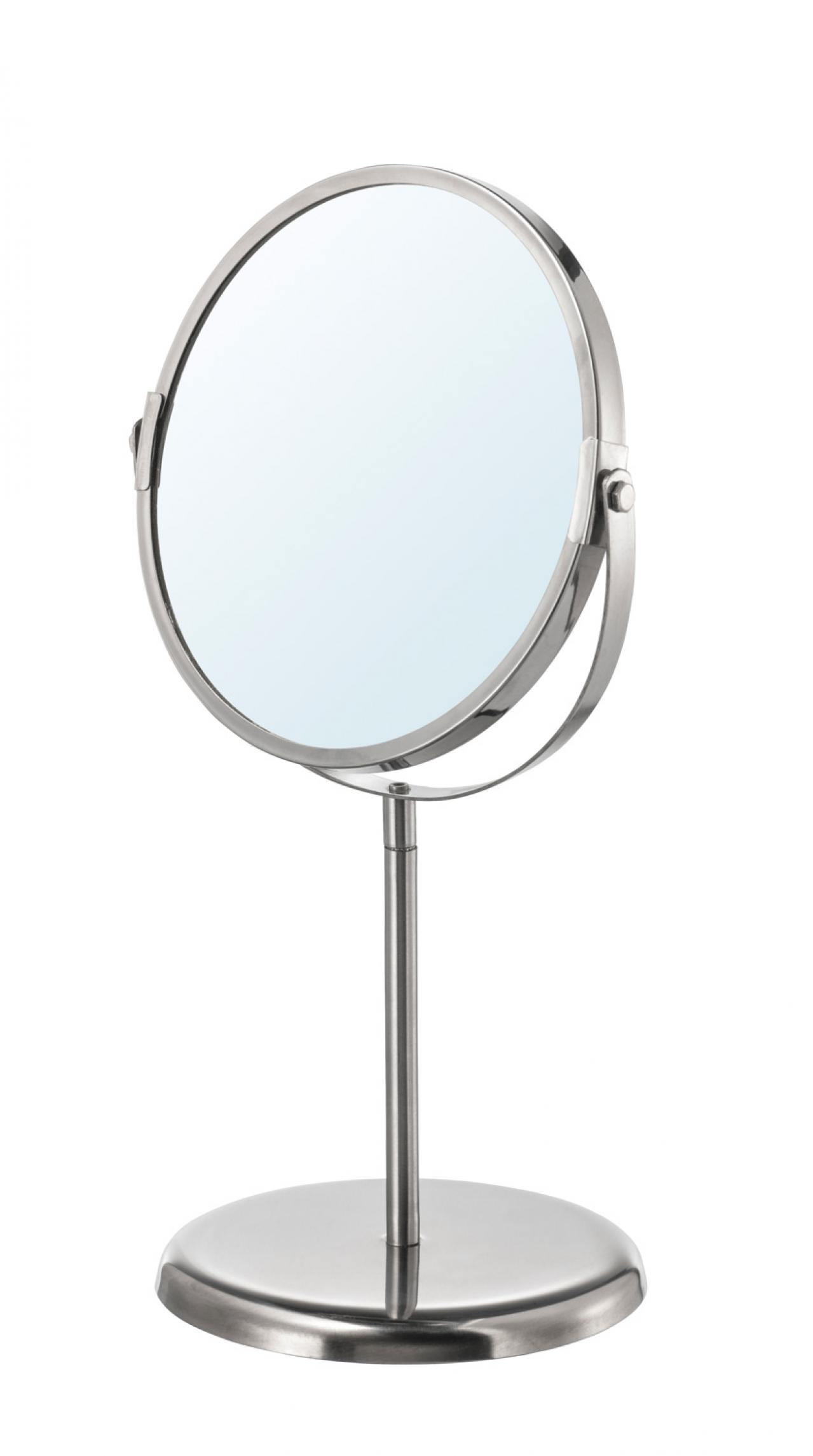 【50代からのメイク術】目力がアップし、5歳若返るアイラインの描き方とは？（画像12）