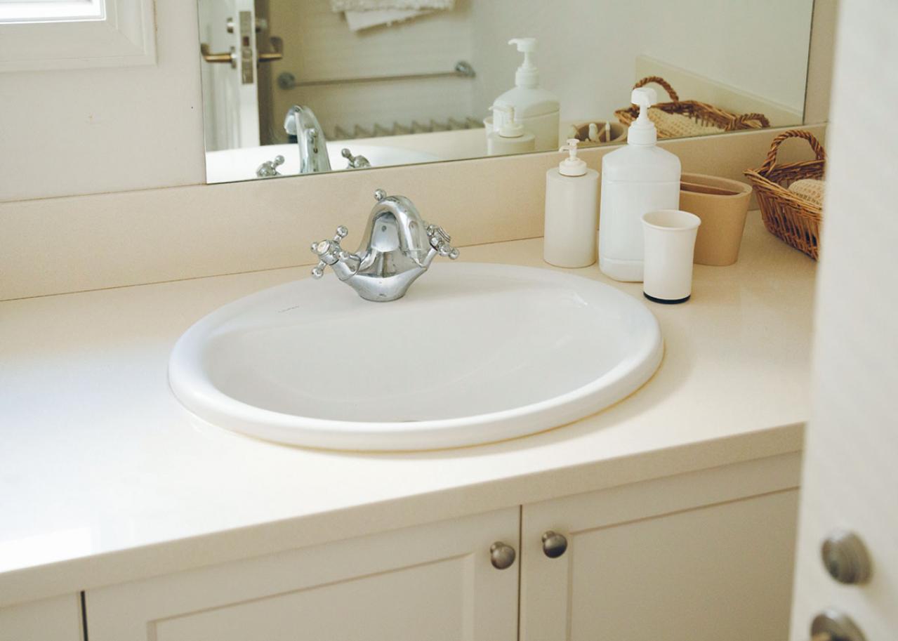 【リフォーム実例】60代からの住まいの整え方　刺繍デザイナー 青木和子さんのキッチン・リビング・洗面室【後編】（画像13）