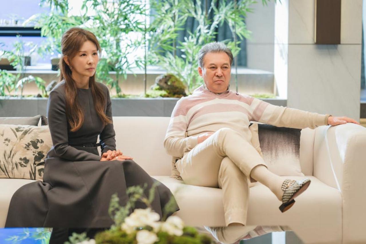 「涙の女王」ウンソンの人格に憑依するキム・スヒョンの演技は鳥肌ものだった 11〜12話レビュー【韓国ドラマ】（画像3）