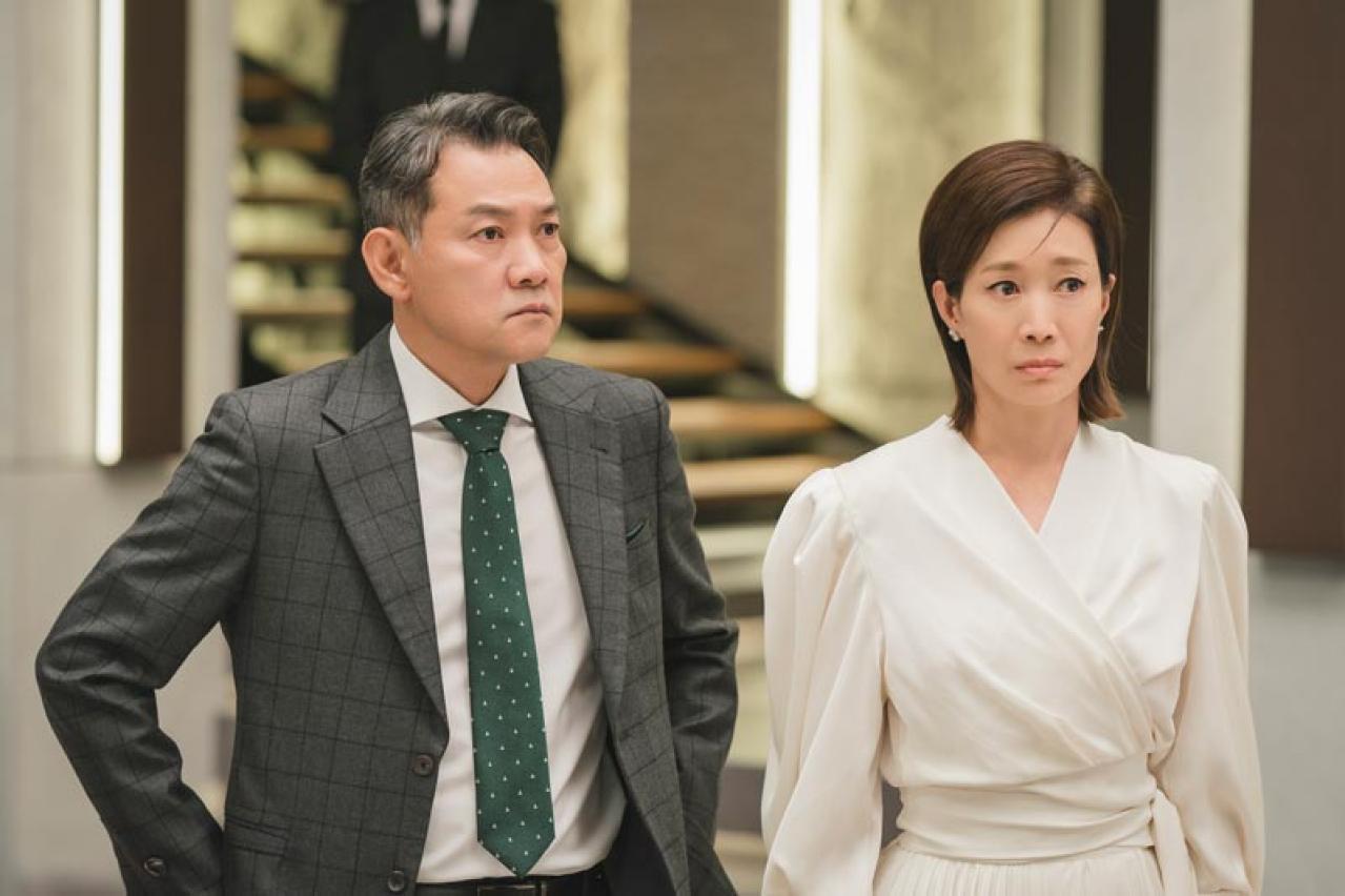 「涙の女王」ウンソンの人格に憑依するキム・スヒョンの演技は鳥肌ものだった 11〜12話レビュー【韓国ドラマ】（画像2）