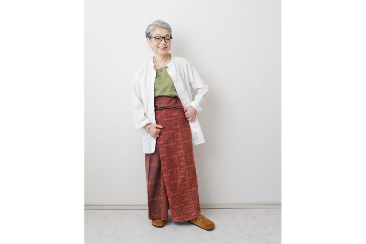 白シャツ1枚で“高見え”するコツは？【プチプラおしゃれ術】シニアユーチューバー・きょうこばぁばの私服拝見