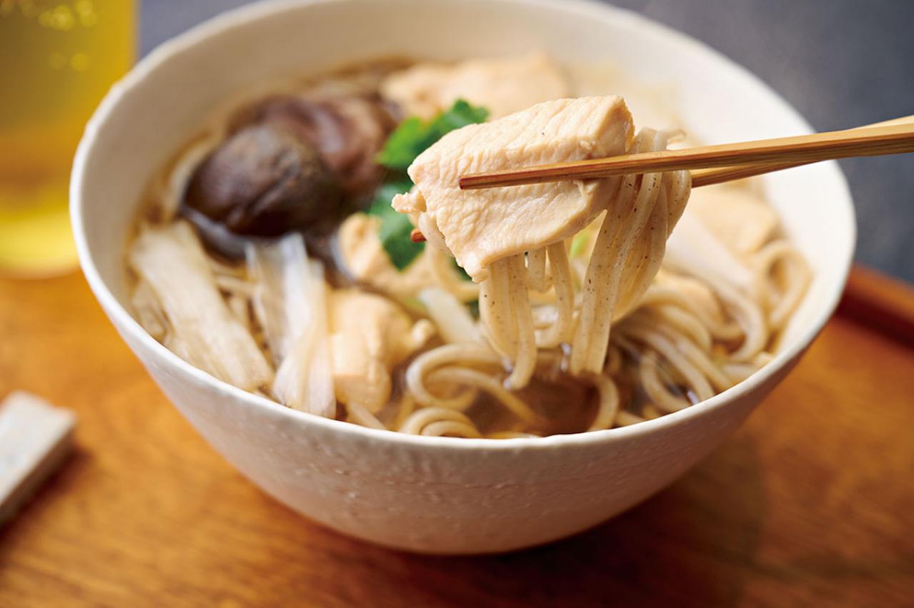 「賛否両論」笠原さんのやみつきになる麺レシピ。【鶏むね南蛮そば】と【鶏焼きそば】