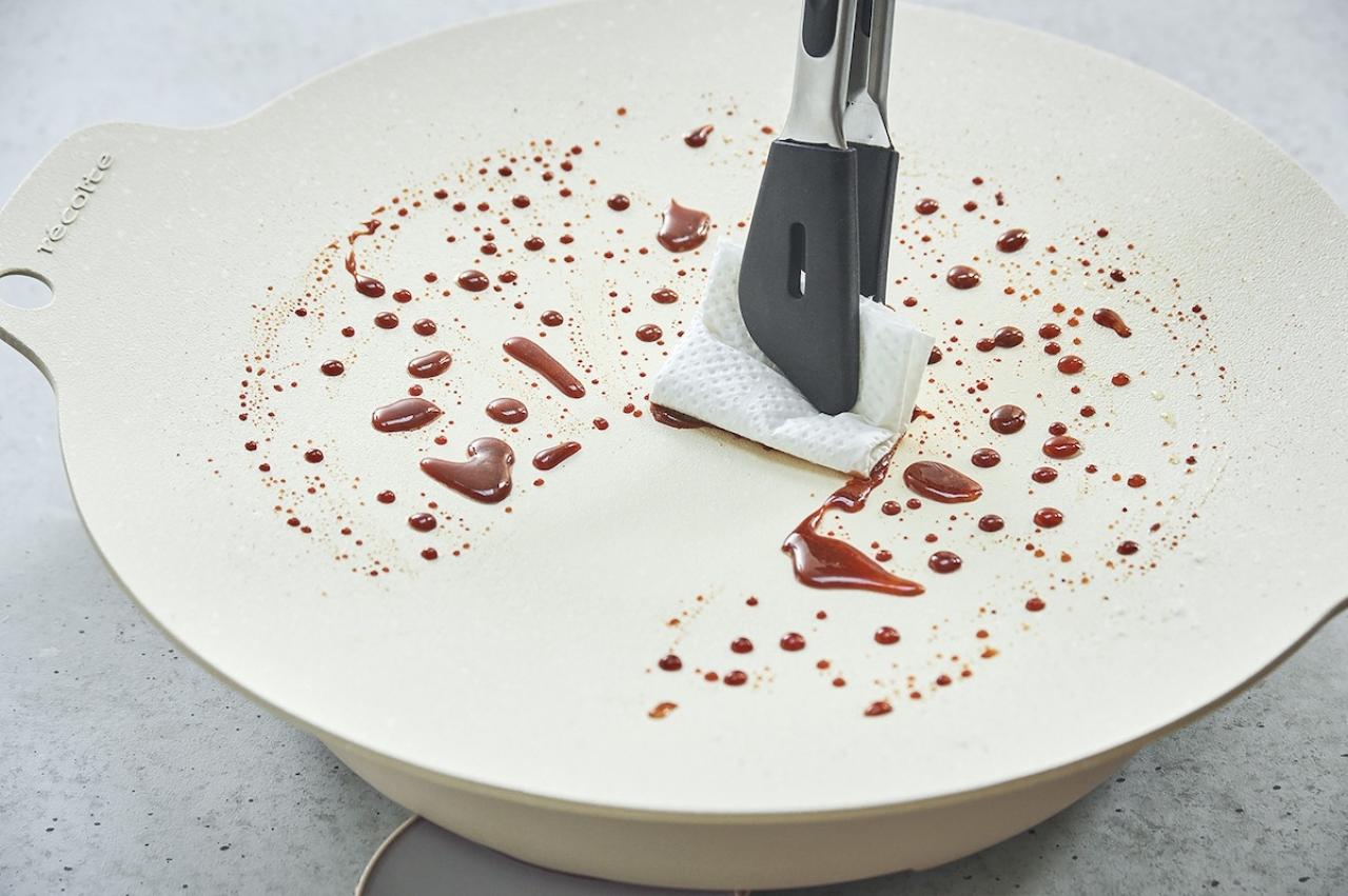 出しっぱなしにできるおしゃれな【ホットプレート】3選。日常使いできるコンパクトさも◎ 家電のプロ・神原サリーさんおすすめ（画像16）