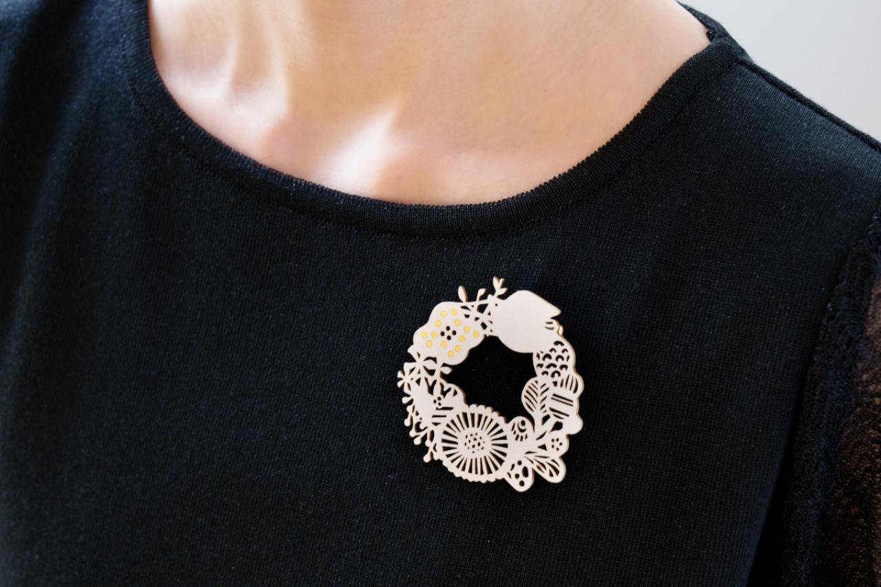 エレガントで軽くて、金属アレルギーの人にも対応。〝紙ってる“アクセサリー【8選】（画像8）