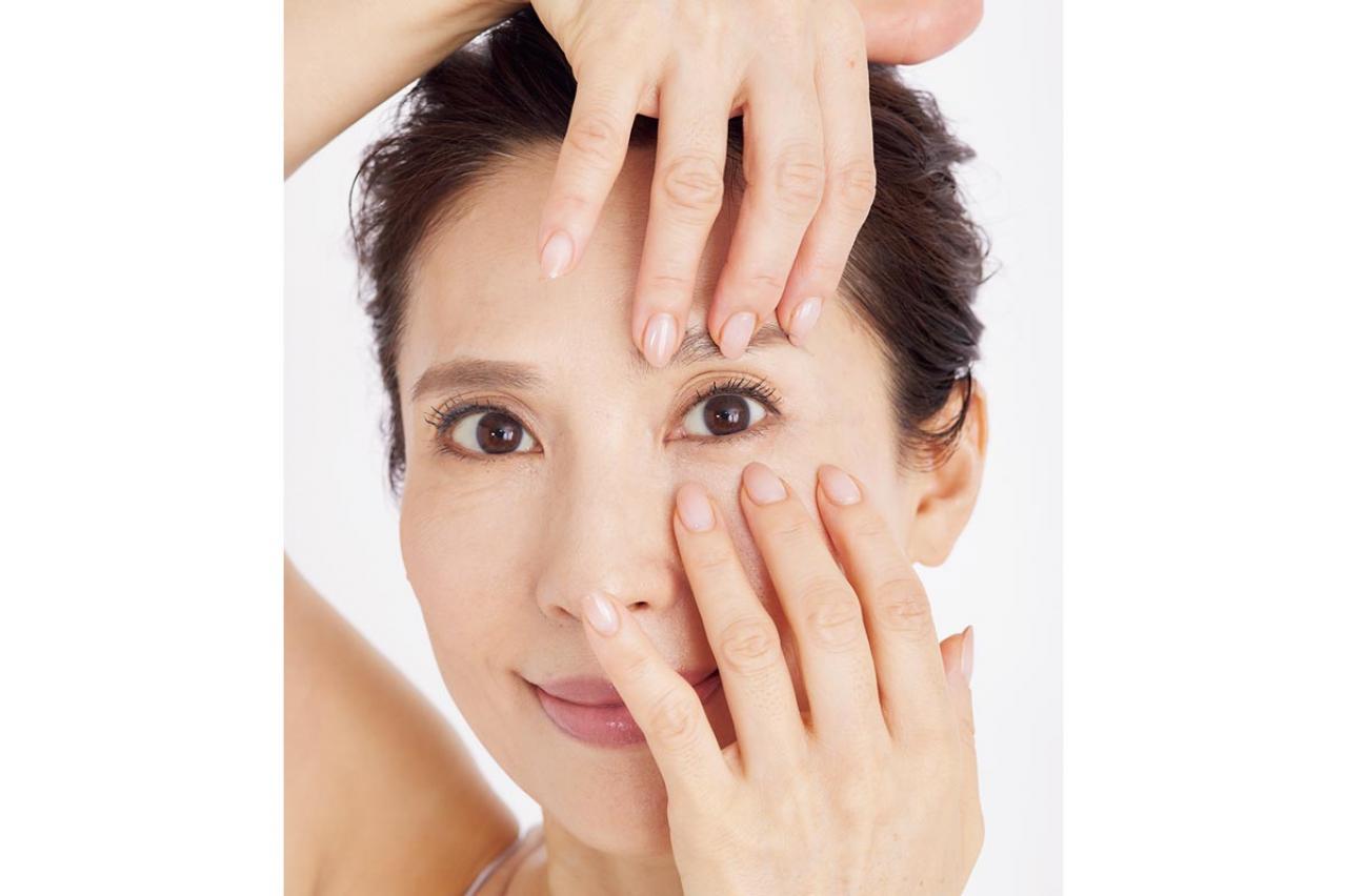 目元 目のたるみ】を解消してパッチリした目元に！「筋膜リフト美顔セルフケア」を佐藤由美子さんが伝授 | ゆうゆうtime