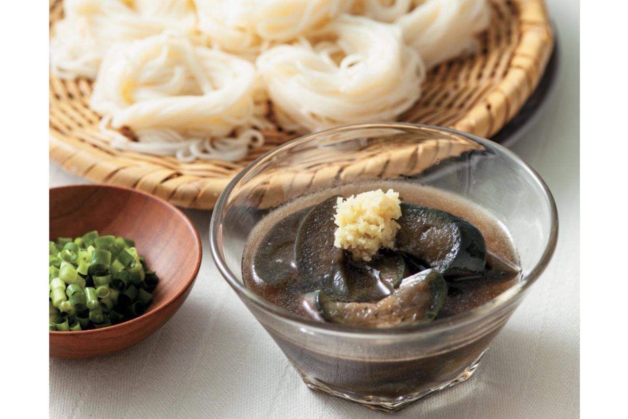 毎日食べても飽きない！【そうめんのつけだれ】レシピ5選「なす×ねぎ」「トマト」「焼き肉×ししとう」「豆乳」「ごま」