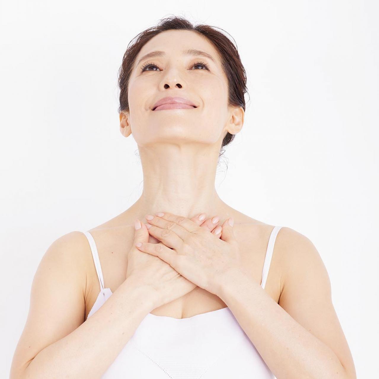 ハリのある若々しい首に！【ネックラインを美しく】「筋膜リフト美顔セルフケア」を佐藤由美子さんが伝授（画像5）