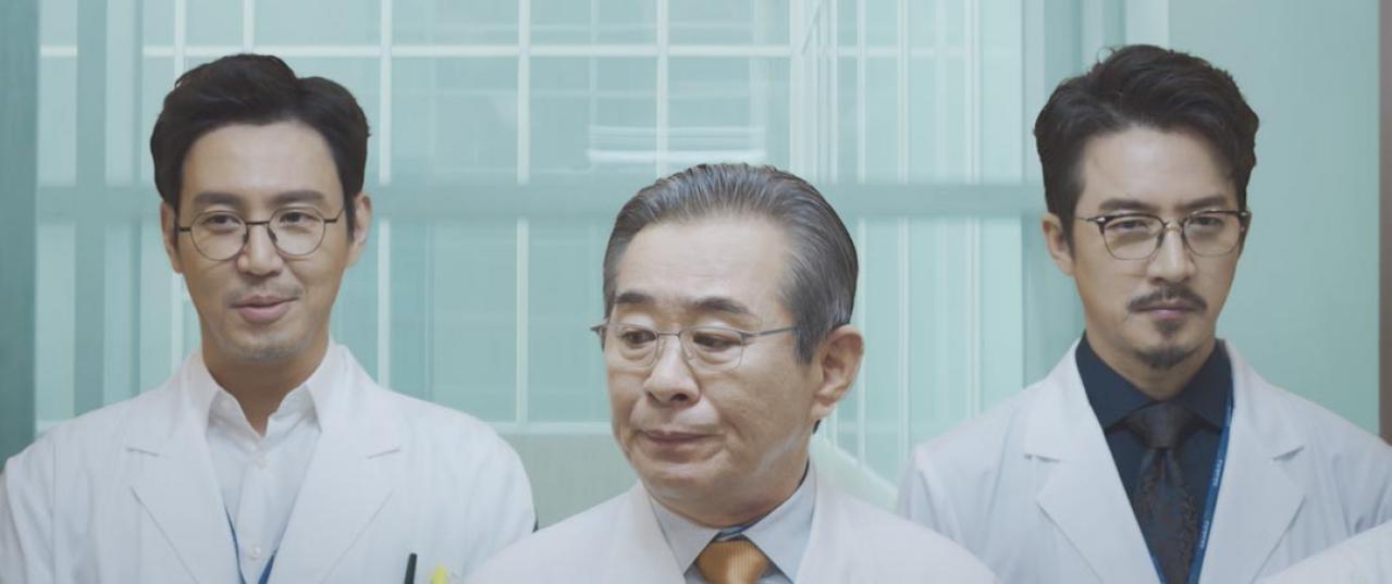 「SKYキャッスル」純金を忍ばせた重箱に土下座……もはや悲壮感さえ漂わせるSKY妻たちに考えさせられる7〜12話レビュー【韓国ドラマ】（画像4）