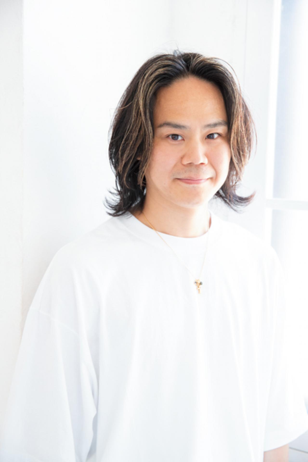 【50代からのショートヘア】ひし形シルエットで若見え！ 2024年最旬ヘアスタイル2選（画像11）