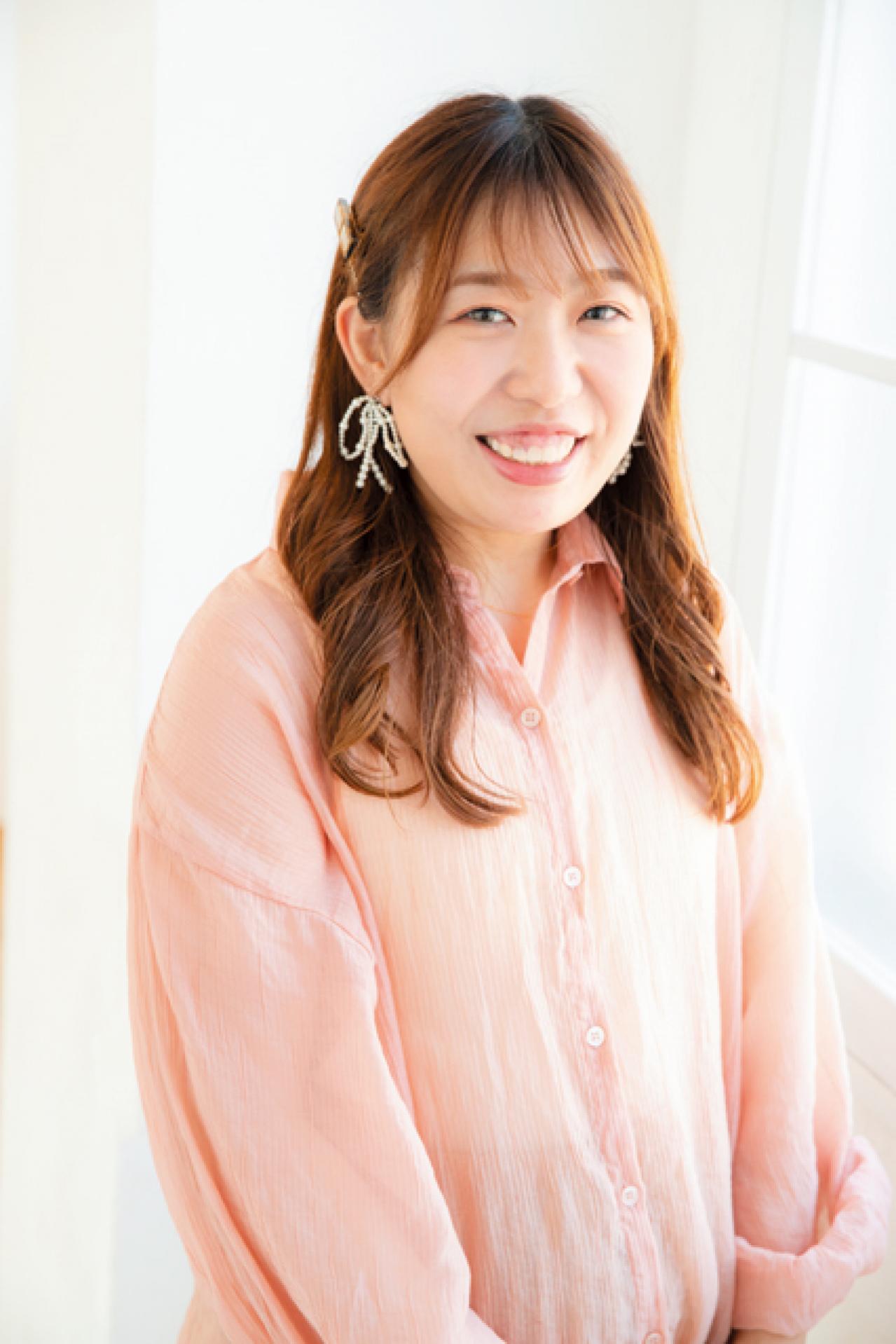  2024年最旬【50代からのショートヘア】ふんわりボブがレディライクなヘアスタイル3選（画像17）