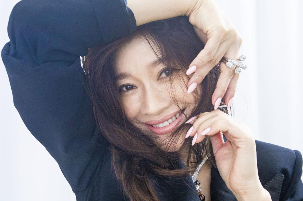 【篠原涼子】後編・意外な「おひとりさまの楽しみ方」とは？良く見るYouTube動画も告白