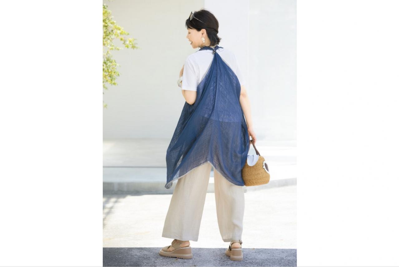 気温差対策に夏も秋も大活躍の【50代以上おすすめストール】はコレ！（画像5）