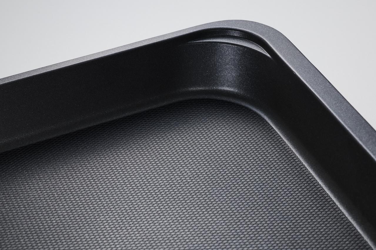 耐久性に優れた「トリプルチタンセラミックコート＋」（深型平面プレートのみ）