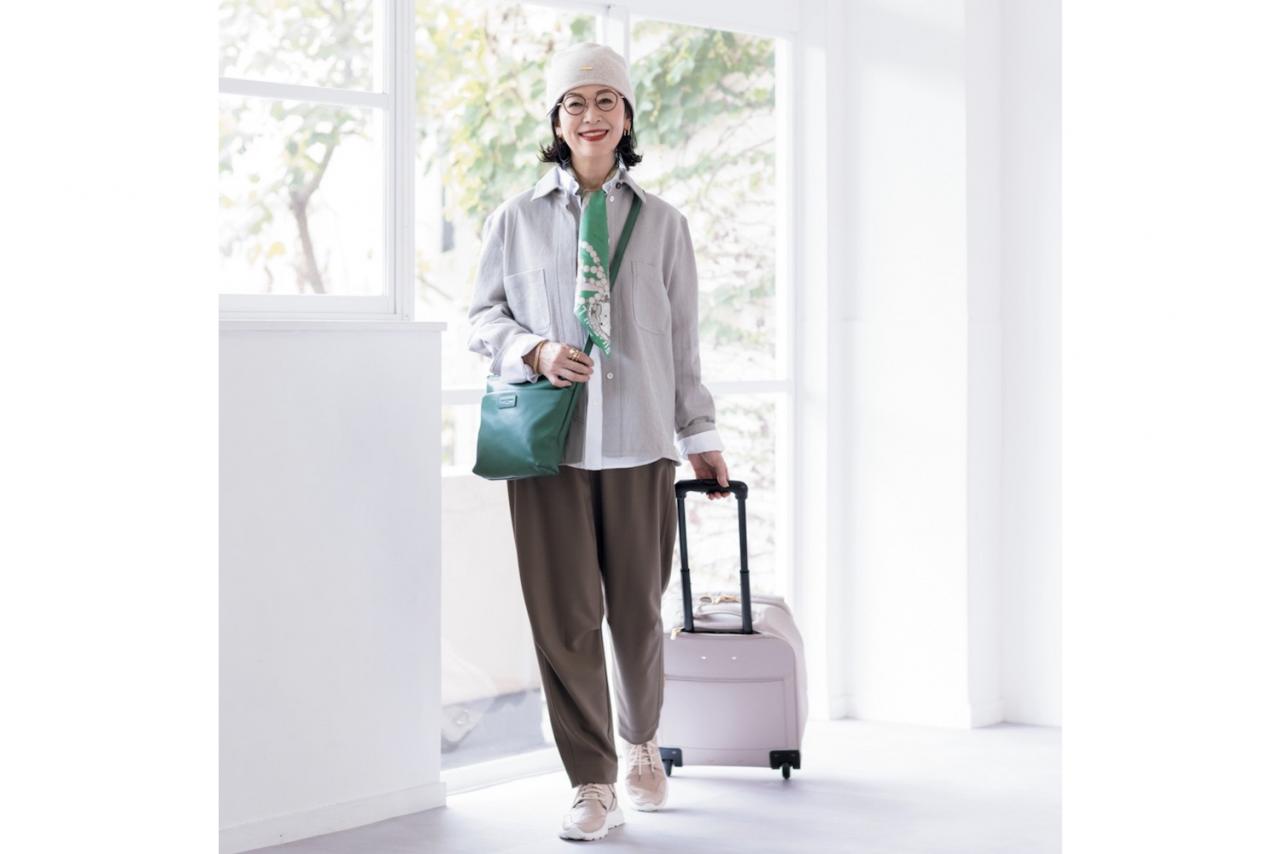 旅がより快適になる【50代からの靴とバッグ】とは？ スタイリスト岡部久仁子さんがアドバイス