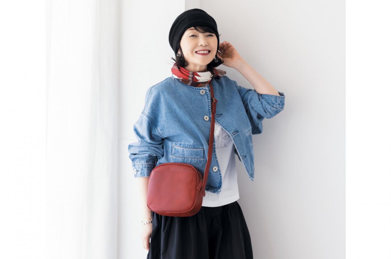 50代以上におすすめ！スタイリスト岡部久仁子さんが選ぶ、大人の旅向きの【斜めがけバッグ】とは？