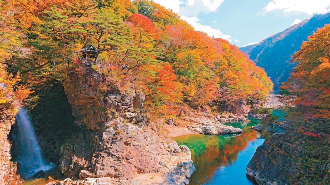 連休少し足をのばしてみては？【紅葉ハイキング】水の絶景も！ 清流沿いを歩く関東のコース2選（画像5）