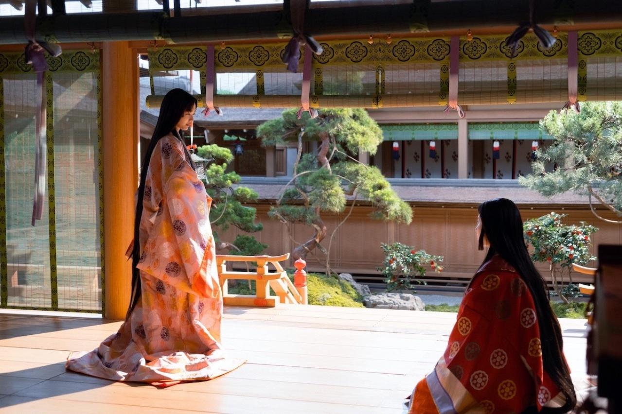 【光る君へ】わが身に起こったことさえネタにし、物語を書き進める紫式部（吉高由里子）。千年の時を超えるベストセラーの原点があらわに！（画像3）