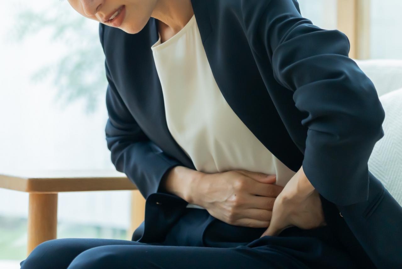 下痢や便秘が続くなら【過敏性腸症候群】かも？ 避けるべき食品と治療法を徹底解説