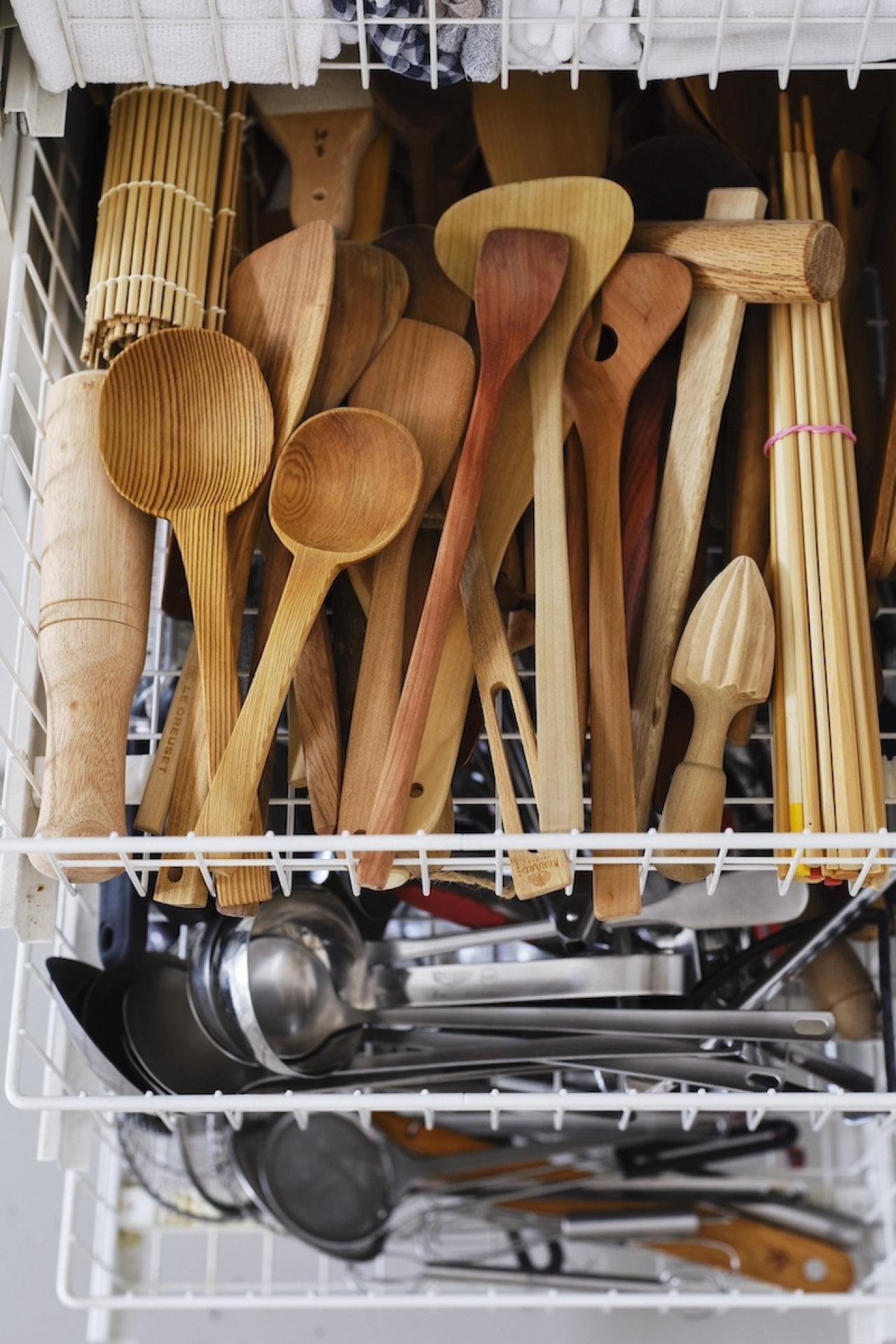 「持っている木べらは50本以上」料理研究家・藤井 恵さんの調理道具を拝見！「いい道具」を選ぶコツは？（画像2）