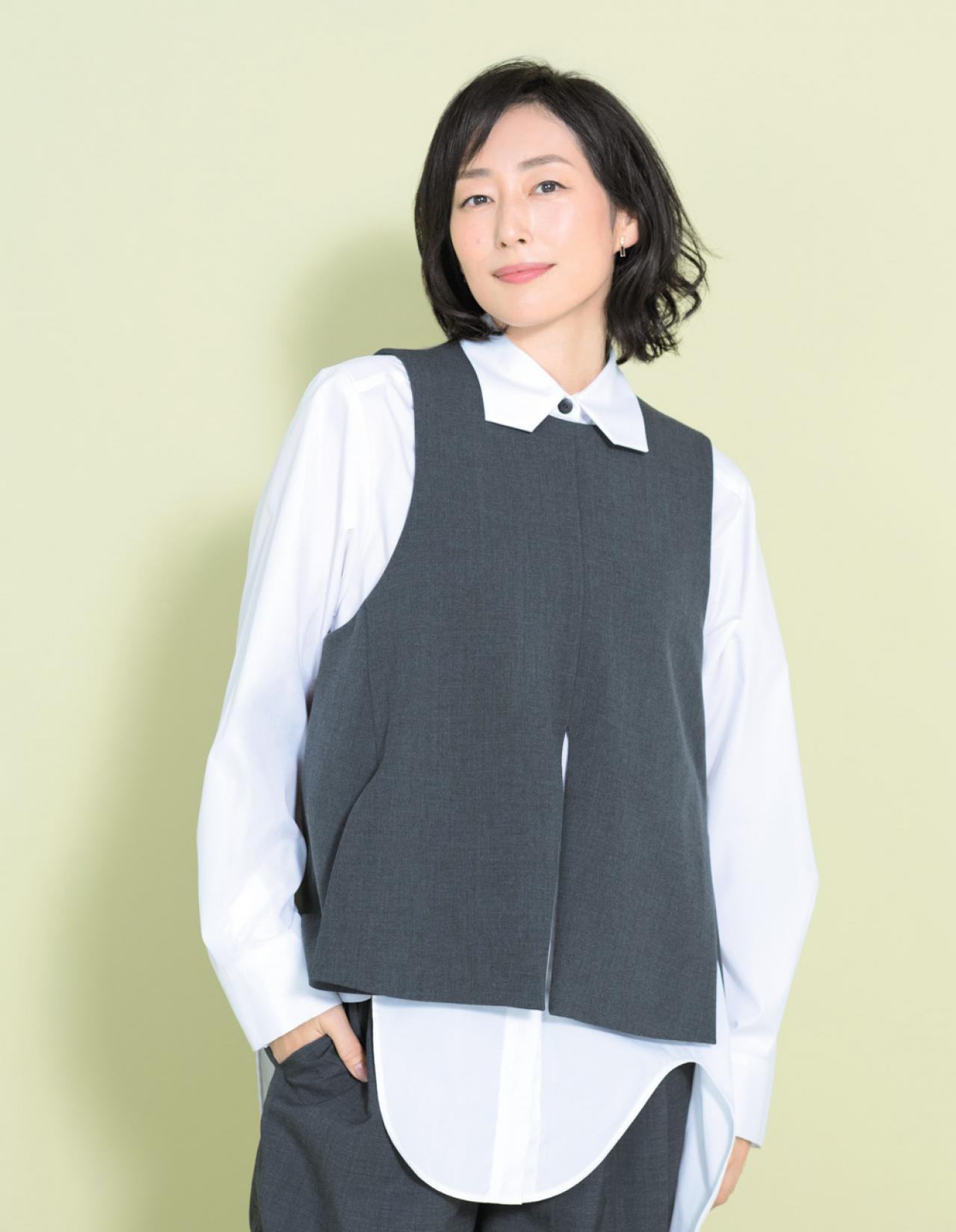 【木村多江さん】53歳が、健康と美容のために大事にしている「姿勢」とあと1つは？（画像3）