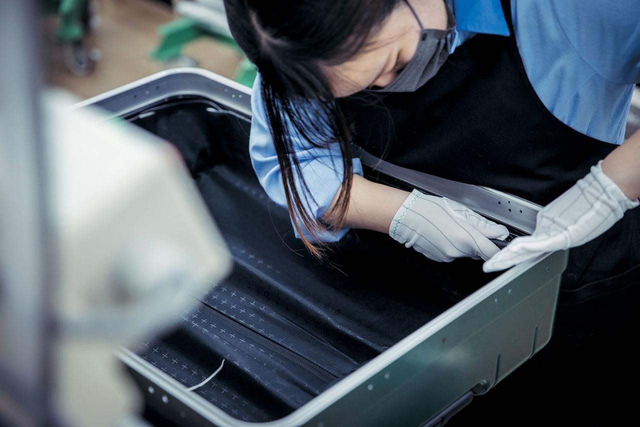 大人の工場見学！ 旅を快適にする【スーツケースの秘密】とは？（画像11）