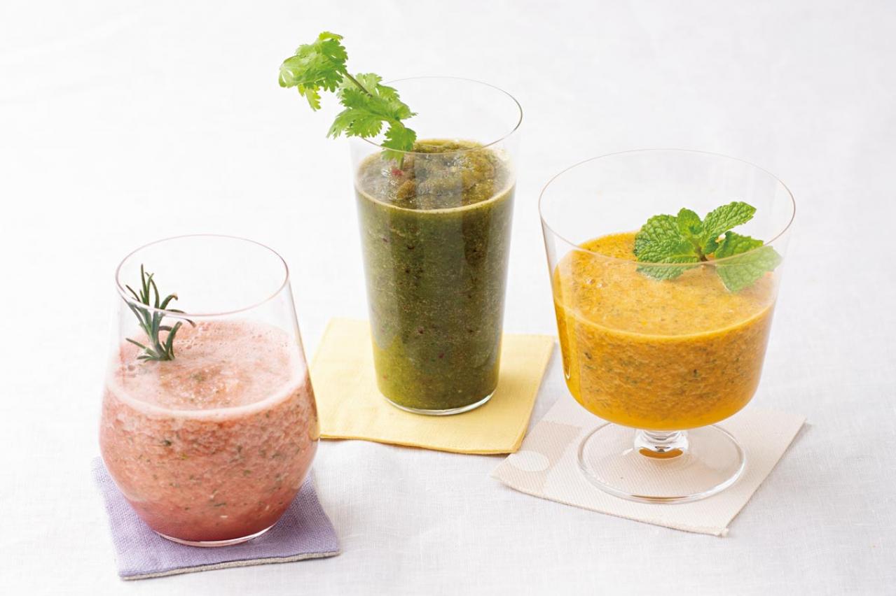 一番飲みやすくて絶品！と評判のハーブスムージー【ミント&みかん】レシピ公開