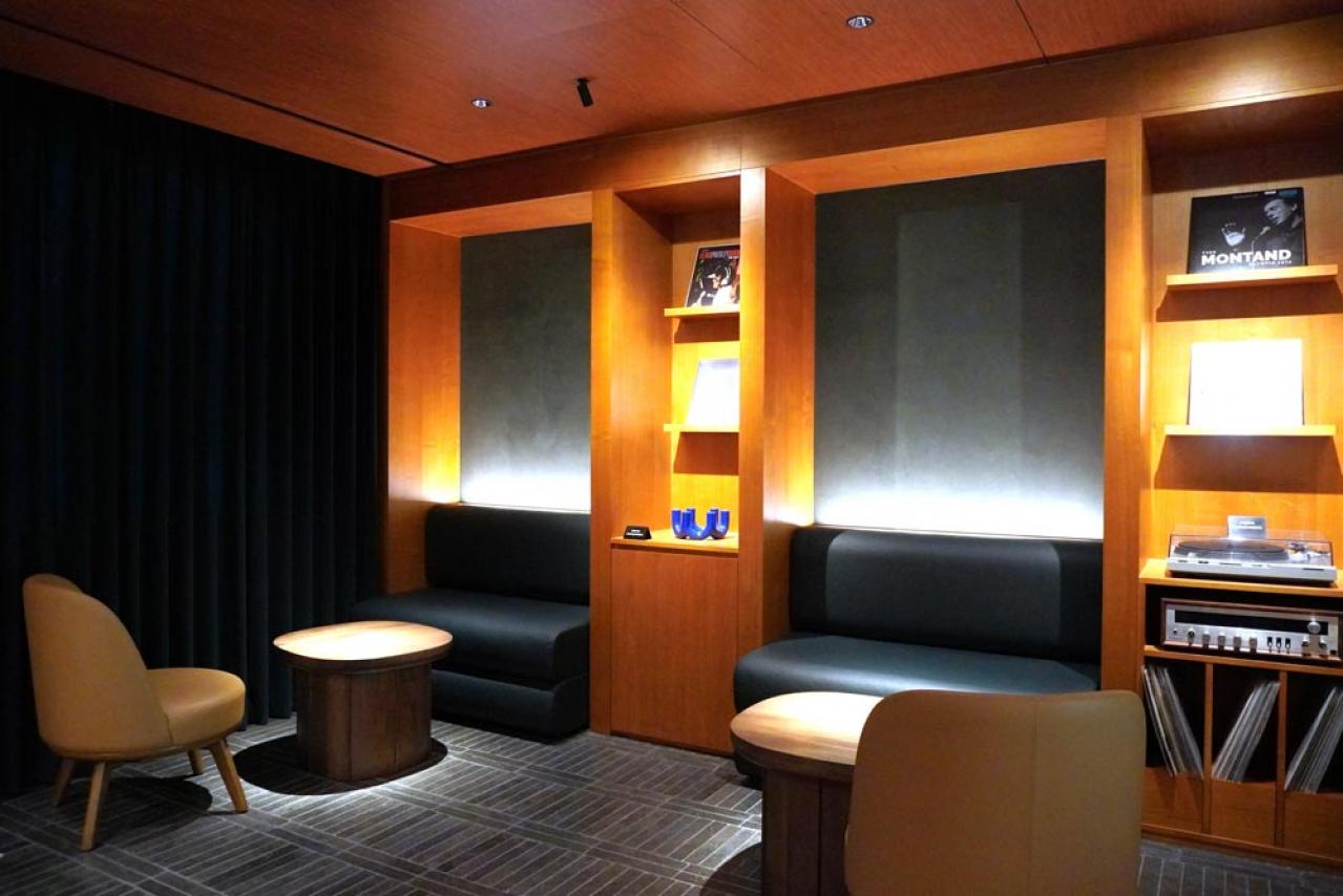 東大門の近くにオープン【スターバックスのラウンジカフェ】は韓ドラの邸宅のよう！【東大門】の街の様子もレポート（画像7）