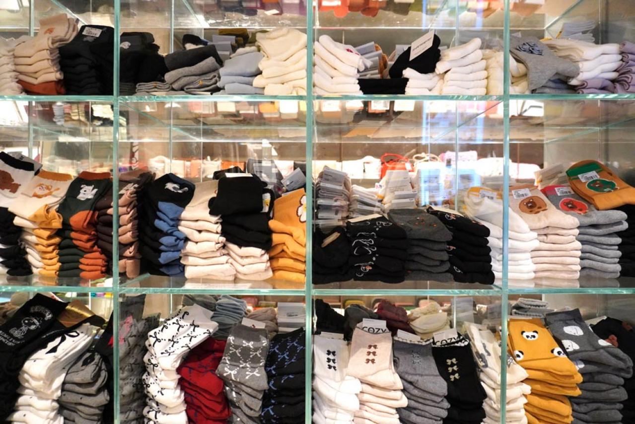 東大門の近くにオープン【スターバックスのラウンジカフェ】は韓ドラの邸宅のよう！【東大門】の街の様子もレポート（画像18）