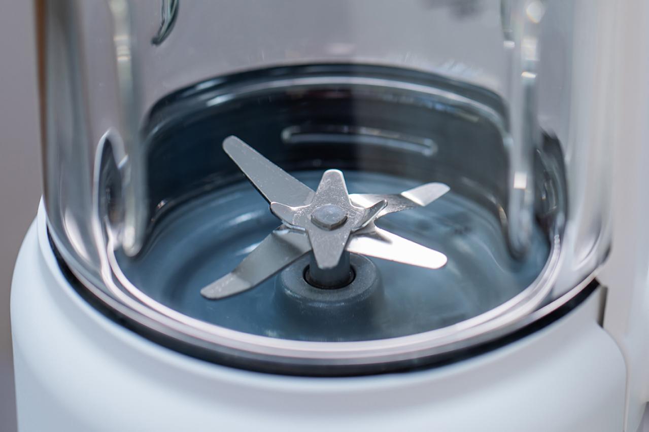 2. パワフルな粉砕力で栄養まるごと摂取