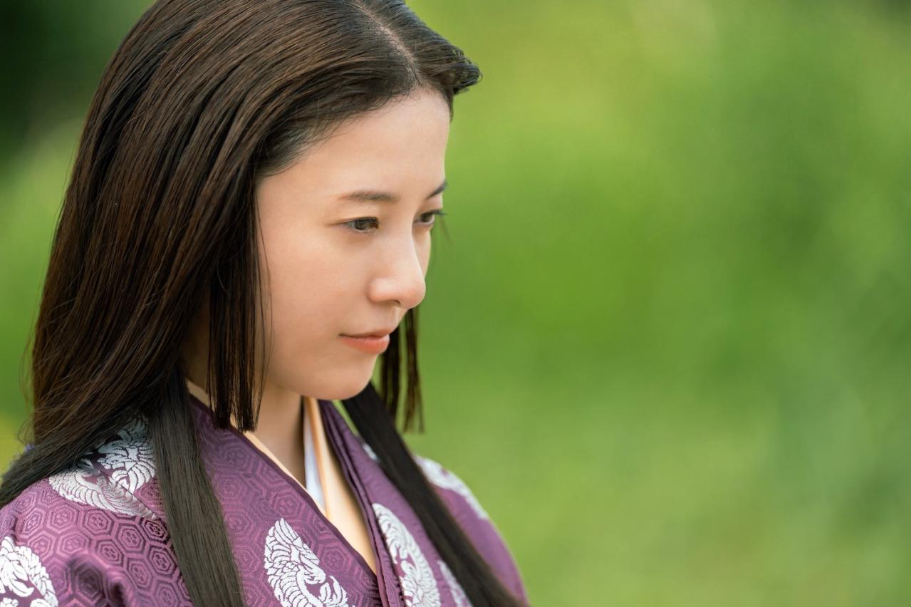 【光る君へ】紫式部（吉高由里子）は病に倒れた藤原道長（柄本佑）と新たな約束をかわし「宇治十帖」の執筆をスタート（画像4）