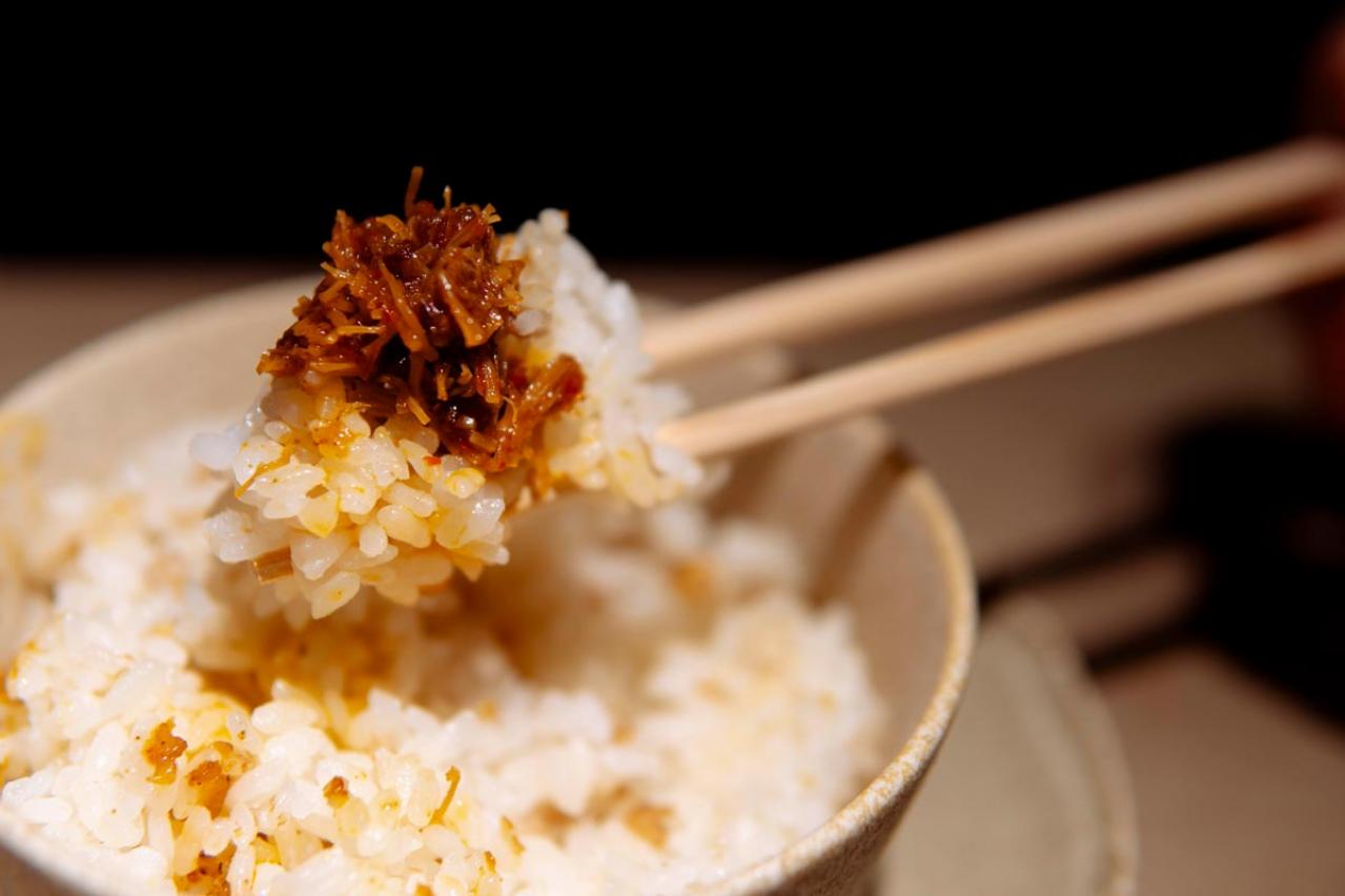 最高のお酒のアテでごはんのお供に「食べるXO醤」【料理家の人気のお取り寄せ】出汁と旨みの手羽餃子も