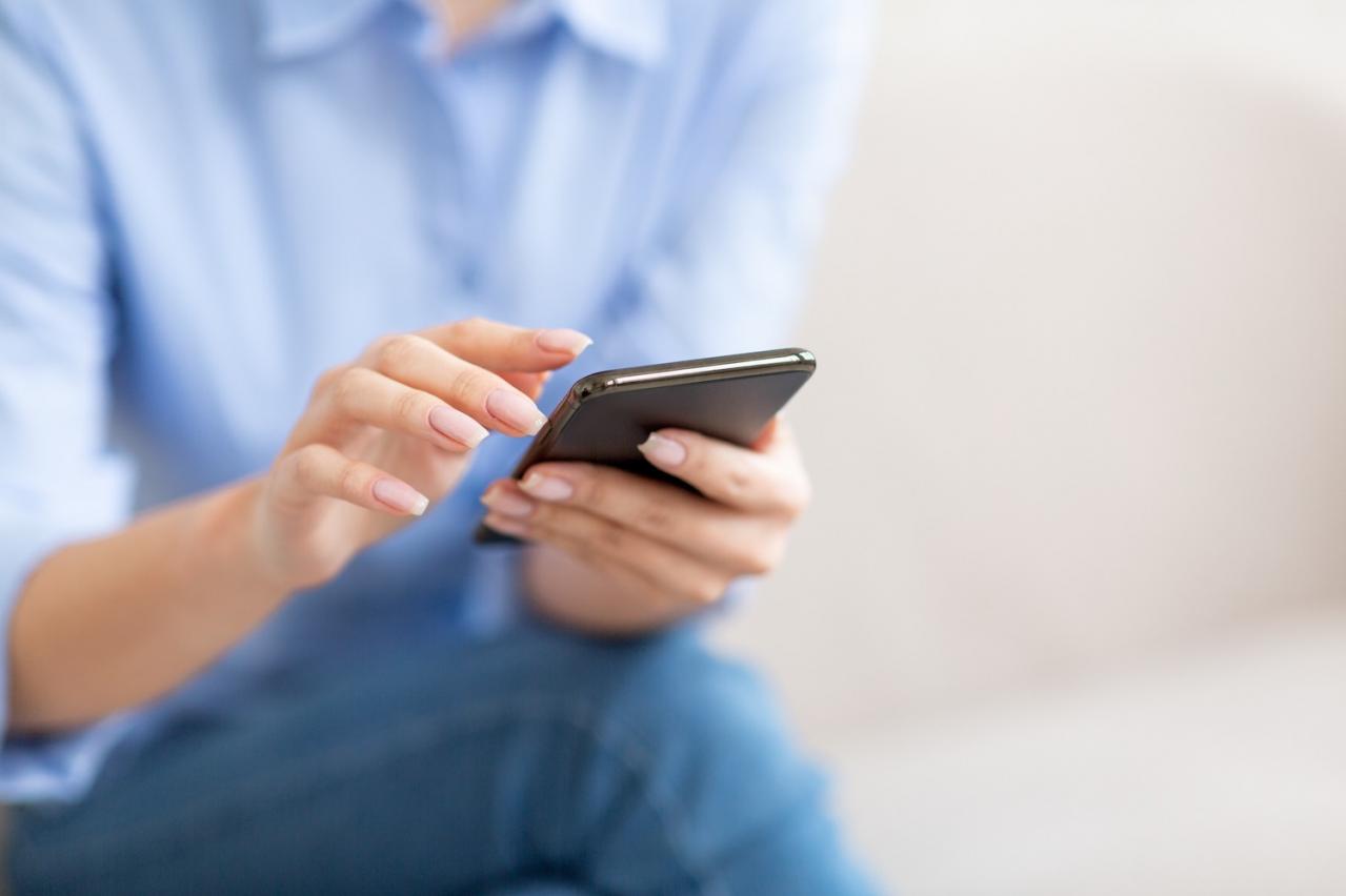 【スマホの超カンタン活用術】コミュニケーション上手になれるLINEの「＋機能」って？