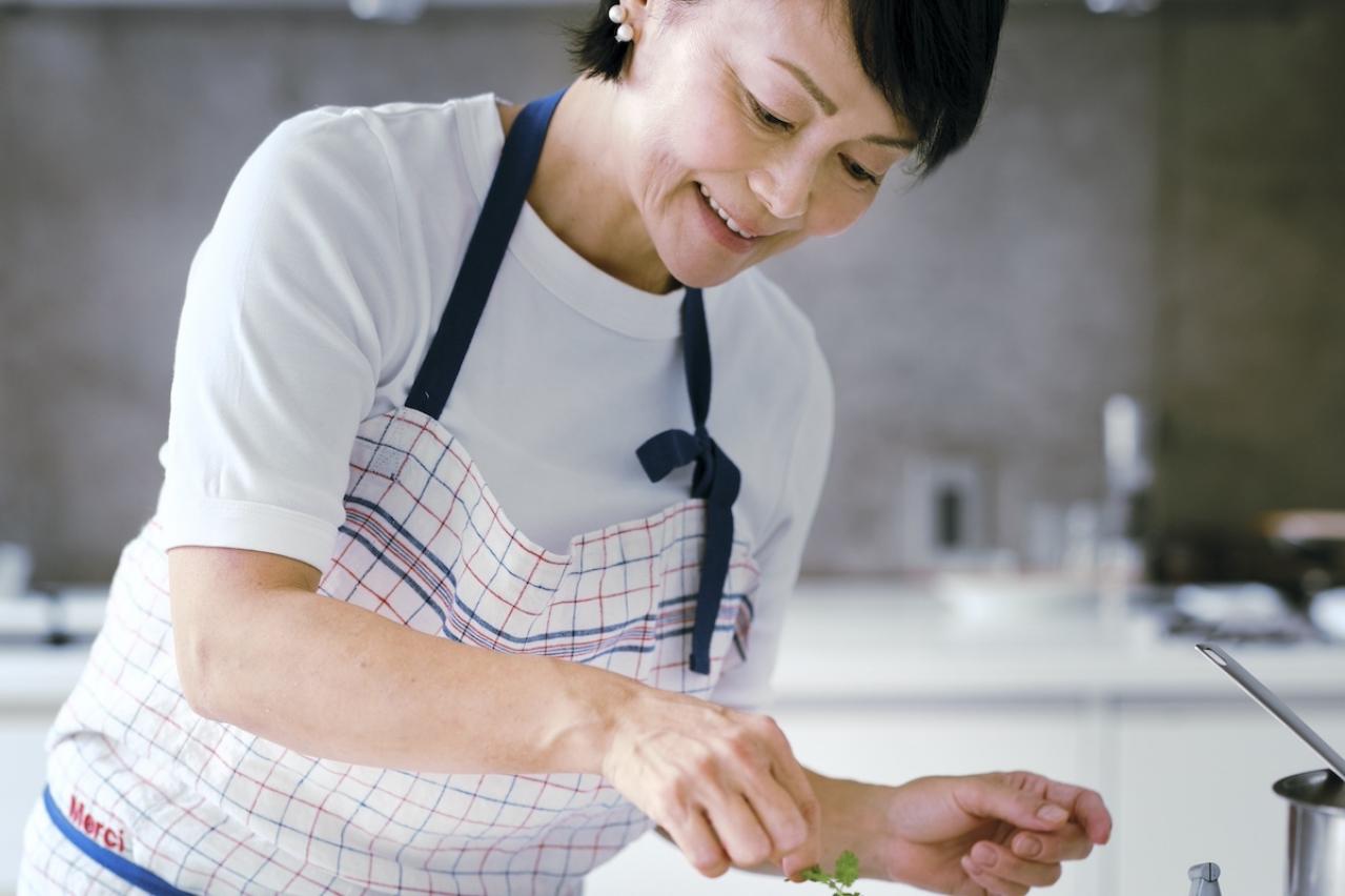 人気料理家が「ふたりの娘に受け継ぎたい」名品とは？藤井 恵さんが選び抜いた調理道具【3選】