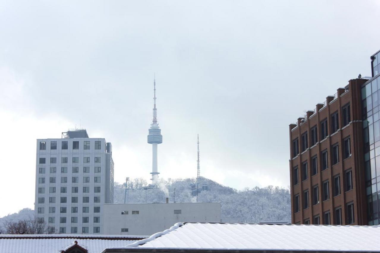 【最新 韓国旅行】ソウル 明洞聖堂の前にできたカフェが絶好のロケーション（画像2）
